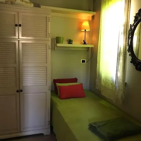La Casa Al Villa *
