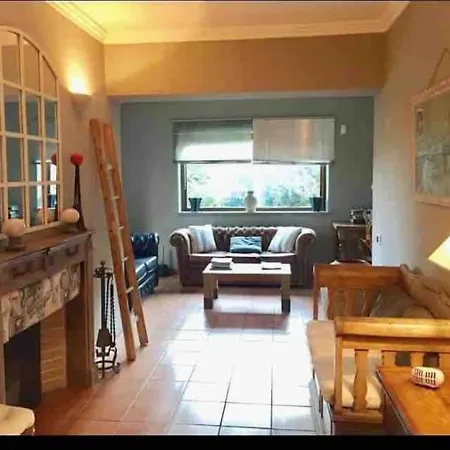 La Casa Al *